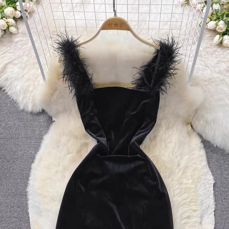 She’s just it fur gown CBC52 image