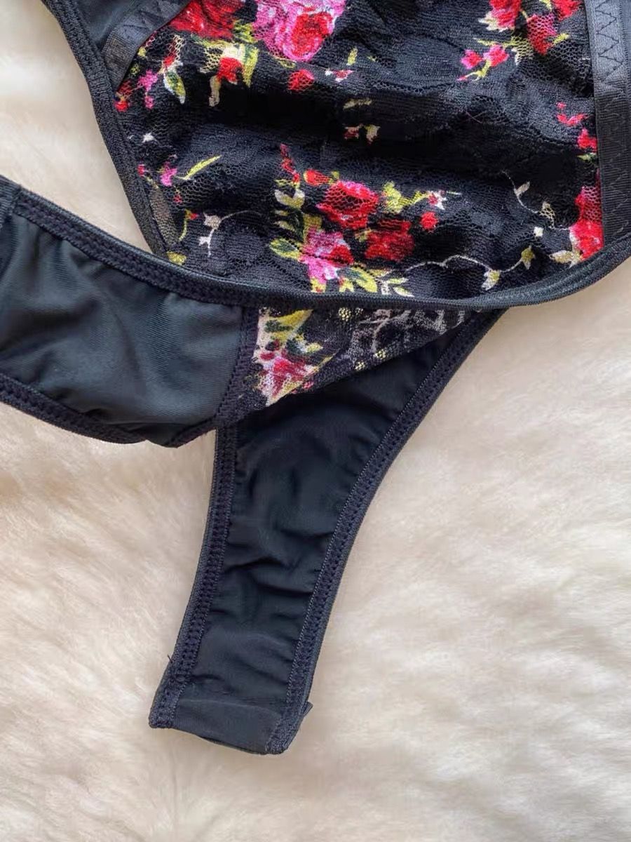 Looking like a star floral bodysuit top TZZ2205 image