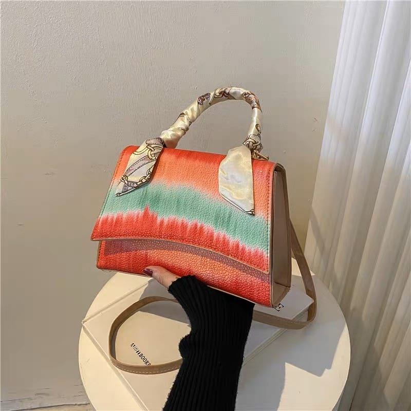 Out and about art bag image