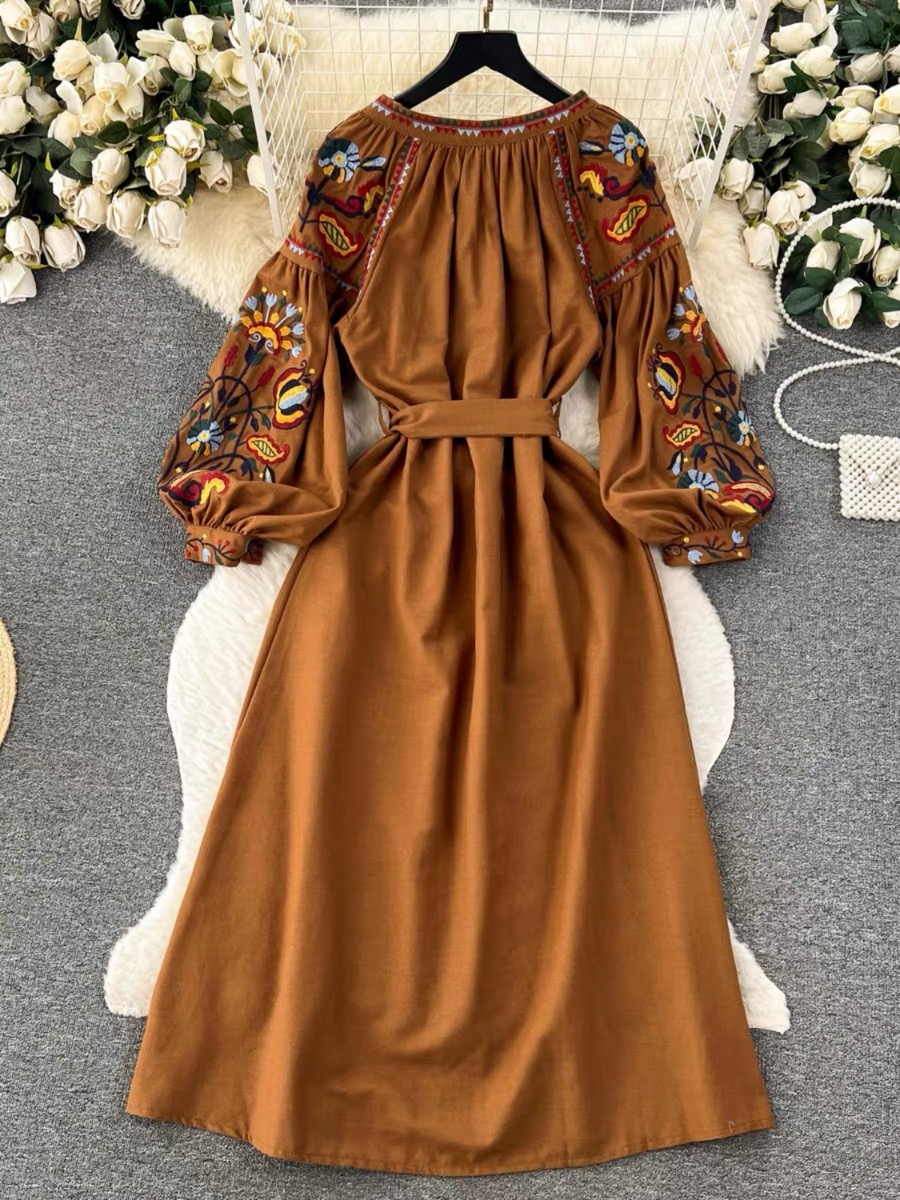Always extra embroidery dress CD472 image