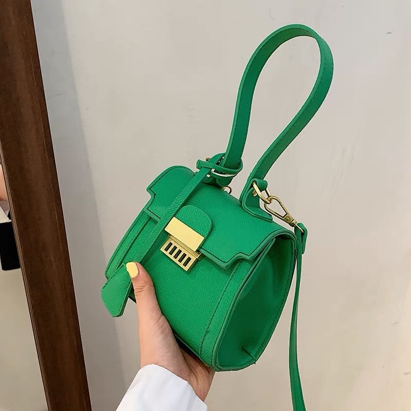 Power queen lock style bag BG147 image