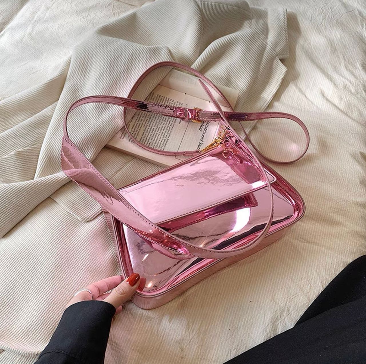 Elaine glossy reflective bag BG211 image