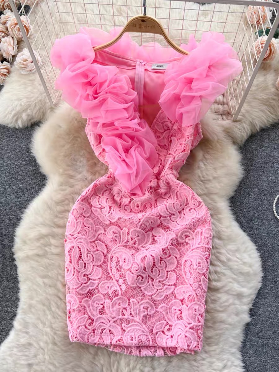 Applying pressure lace dress EBC106