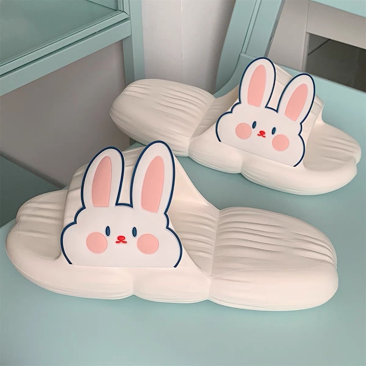 Bunny fav slippers SNZZ363 image