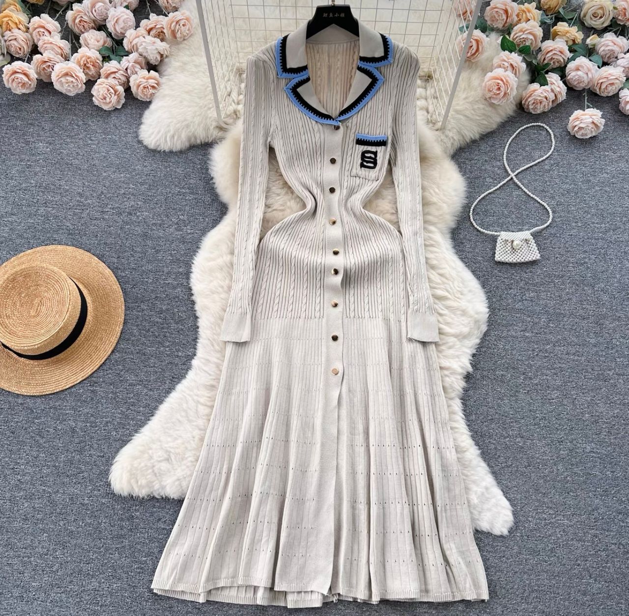 Successful babe knitted dress KD168 image