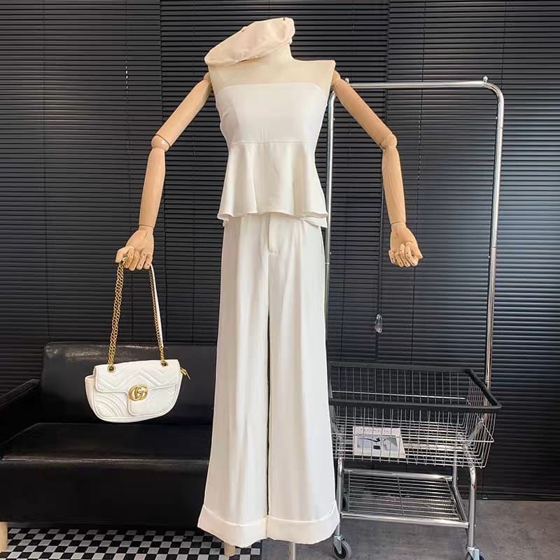 Girls day out set image