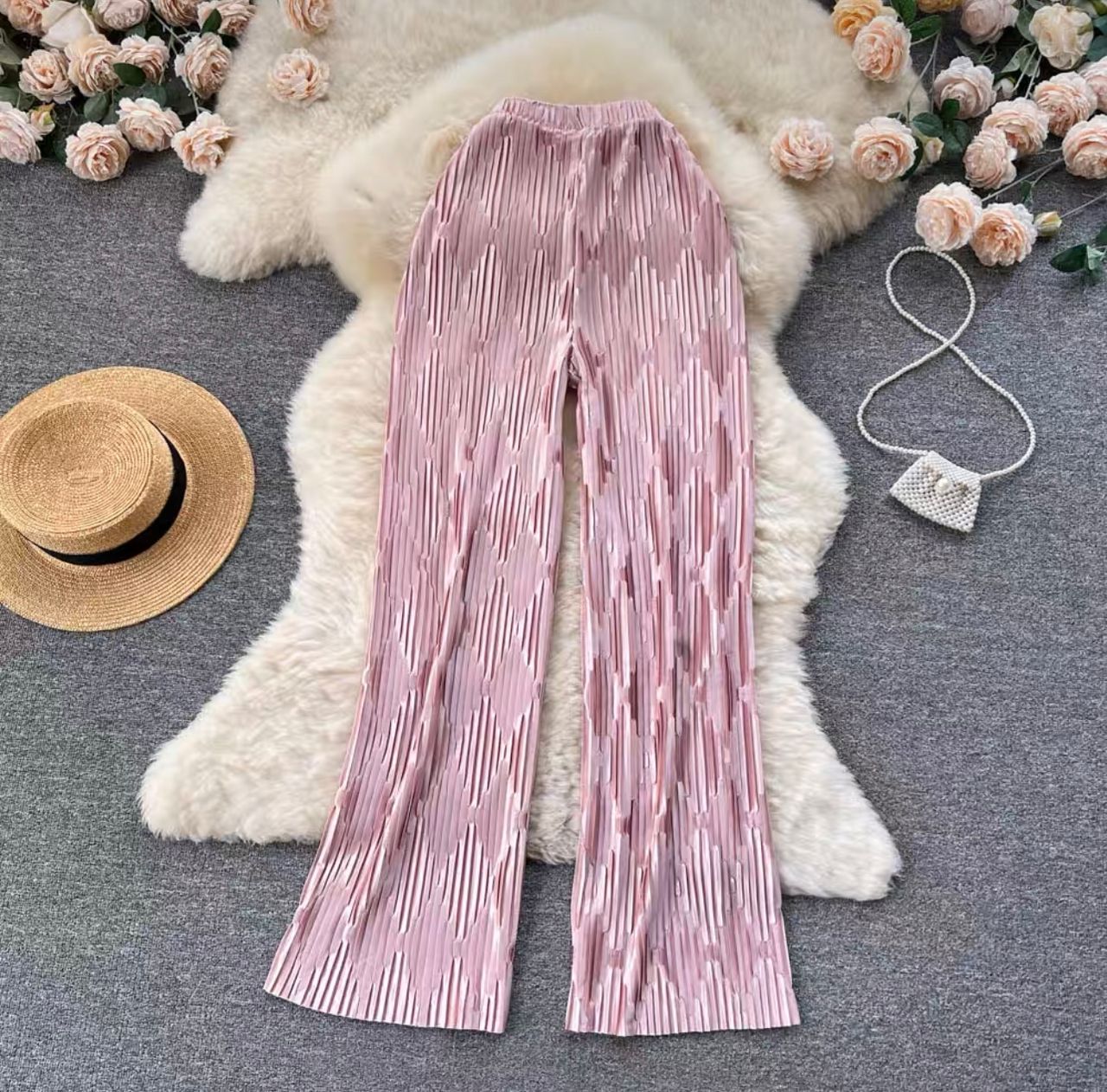 La representing trousers CP17 image