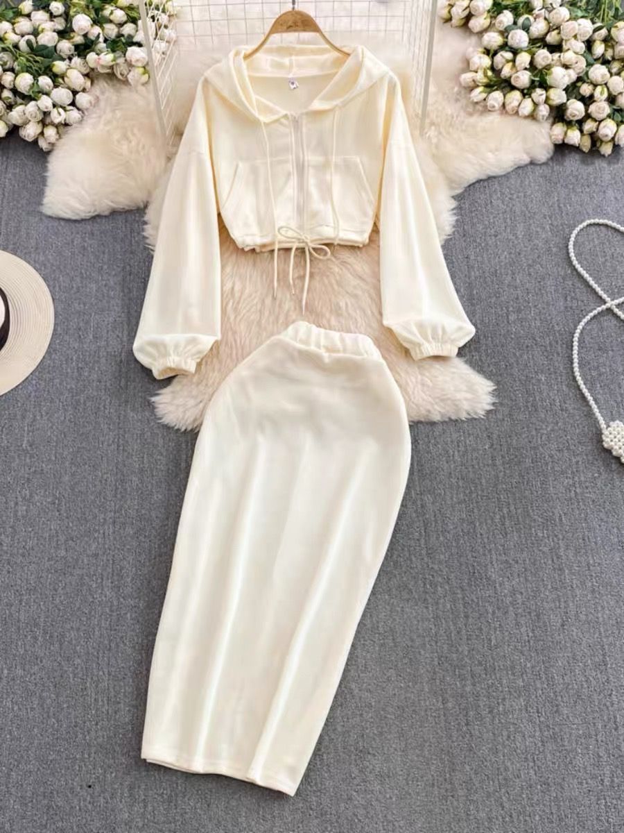 In with the new sweat set STP47 image