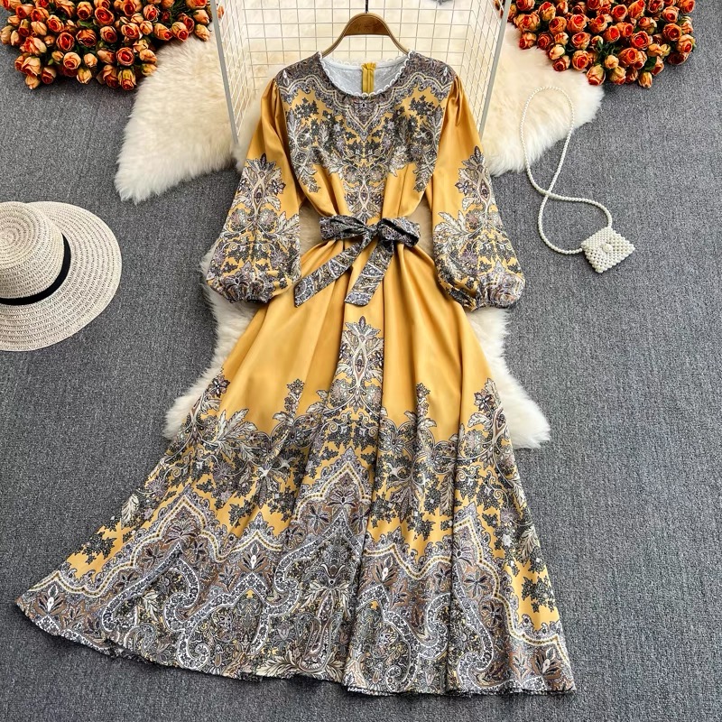 She’s a winner print dress ED20