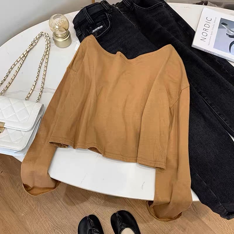 Everyday casual top image