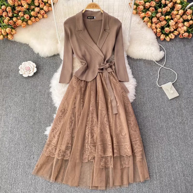 Amina Daring lace dress KD104