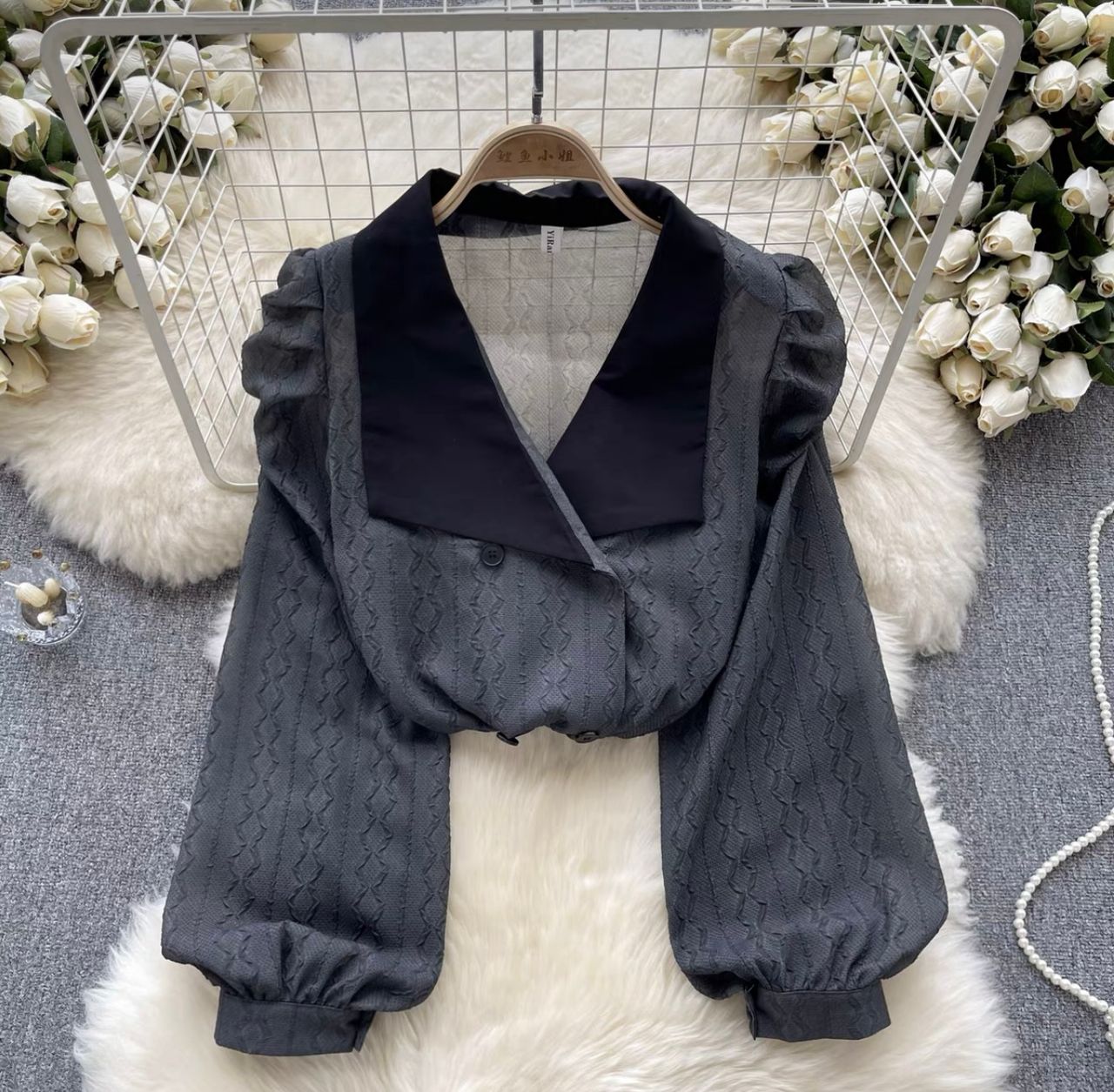 Meet you in the city blouse BE235 image