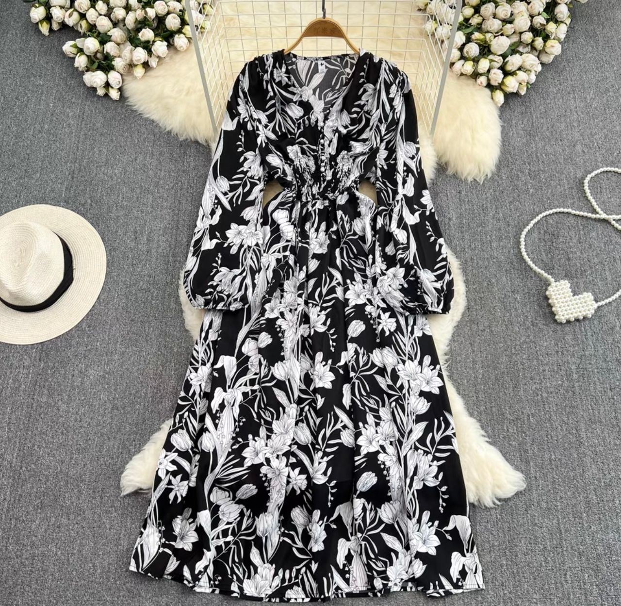 Don’t break his heart floral dress CD175 image