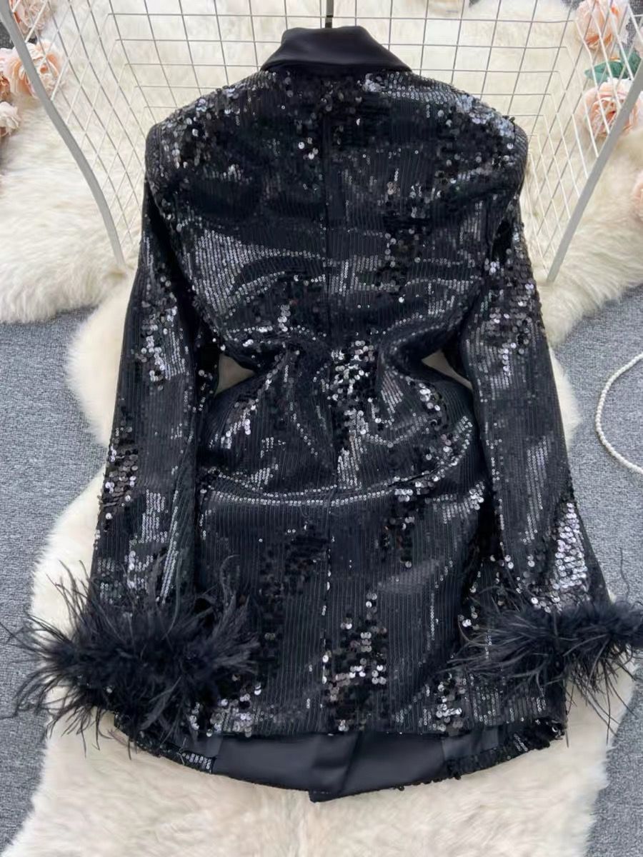 Too many diamonds sequin blazer BL155 image