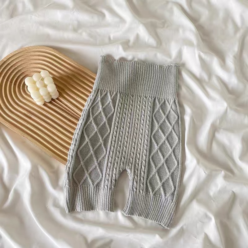 Making comfy moves knitted shorts CP53 image