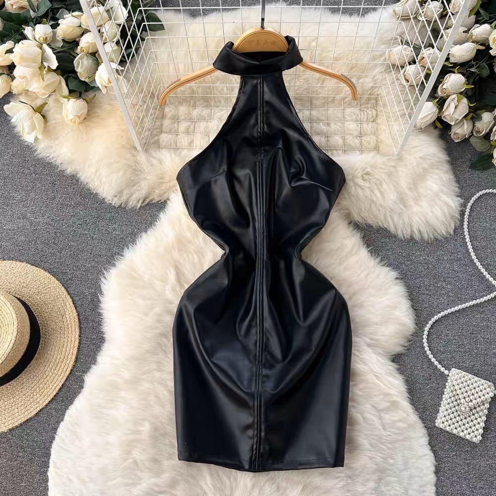 Don’t call me Mimi halter gown CBC78 image