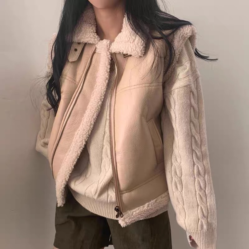Casual everyday leather meets wool COA151 image