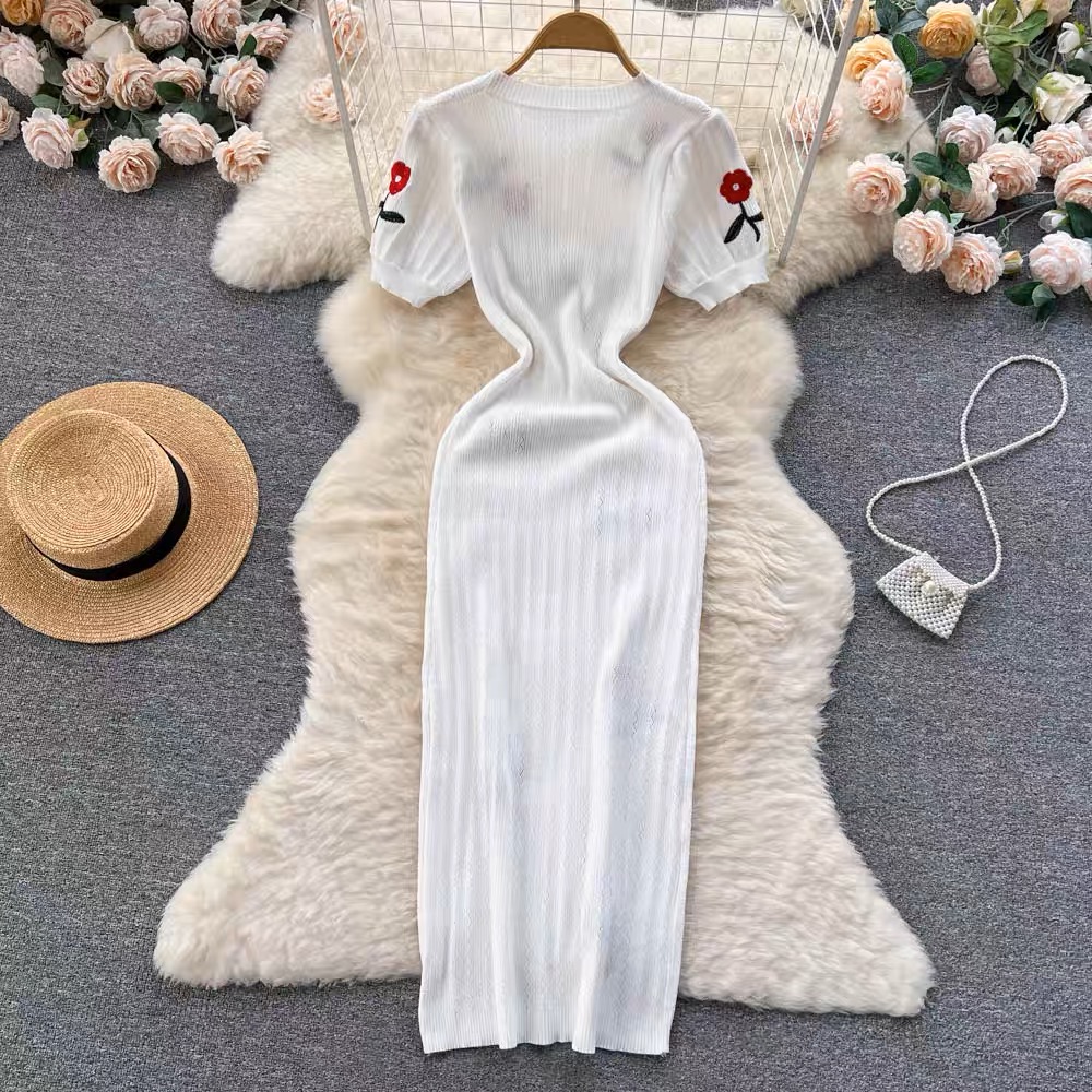 Living lavish roses gown KBC50 image