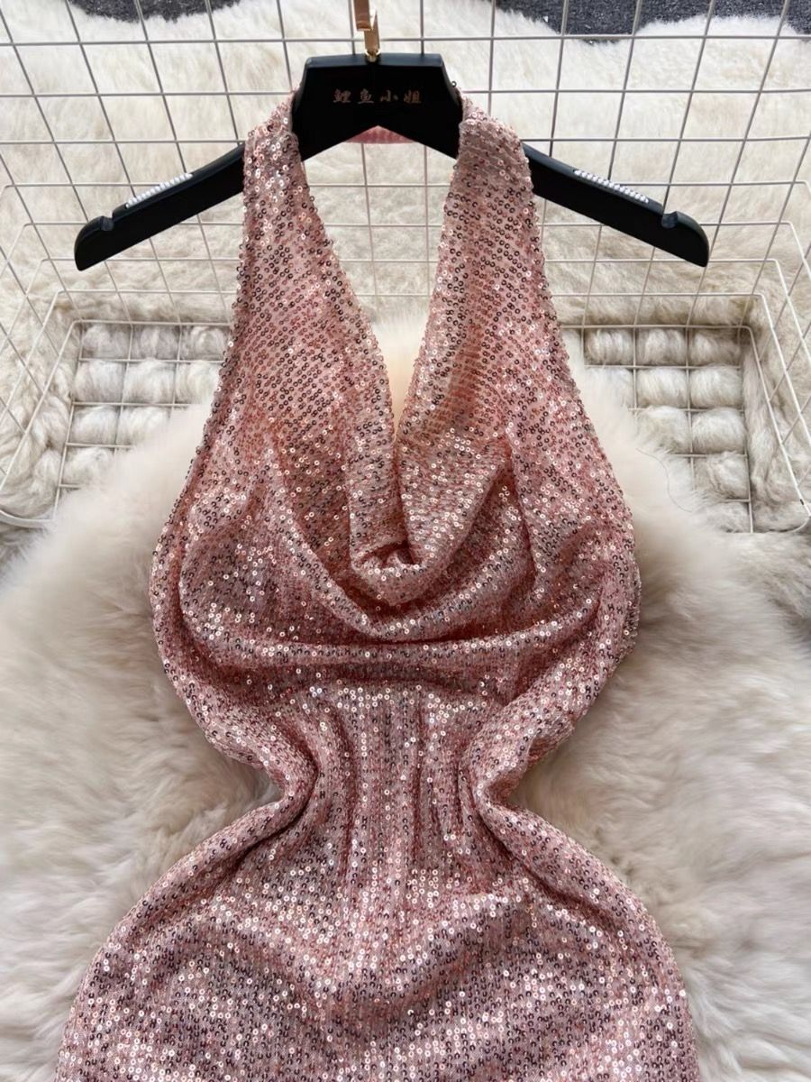 Sequin Barbie dress EVD89 image