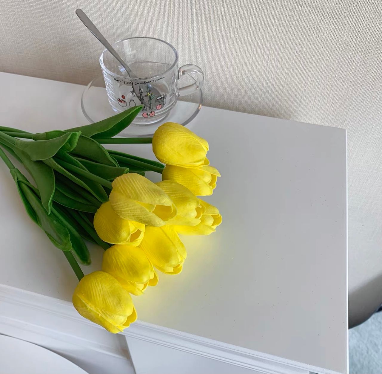 6 stems of artificial flowers DCZZ109 image