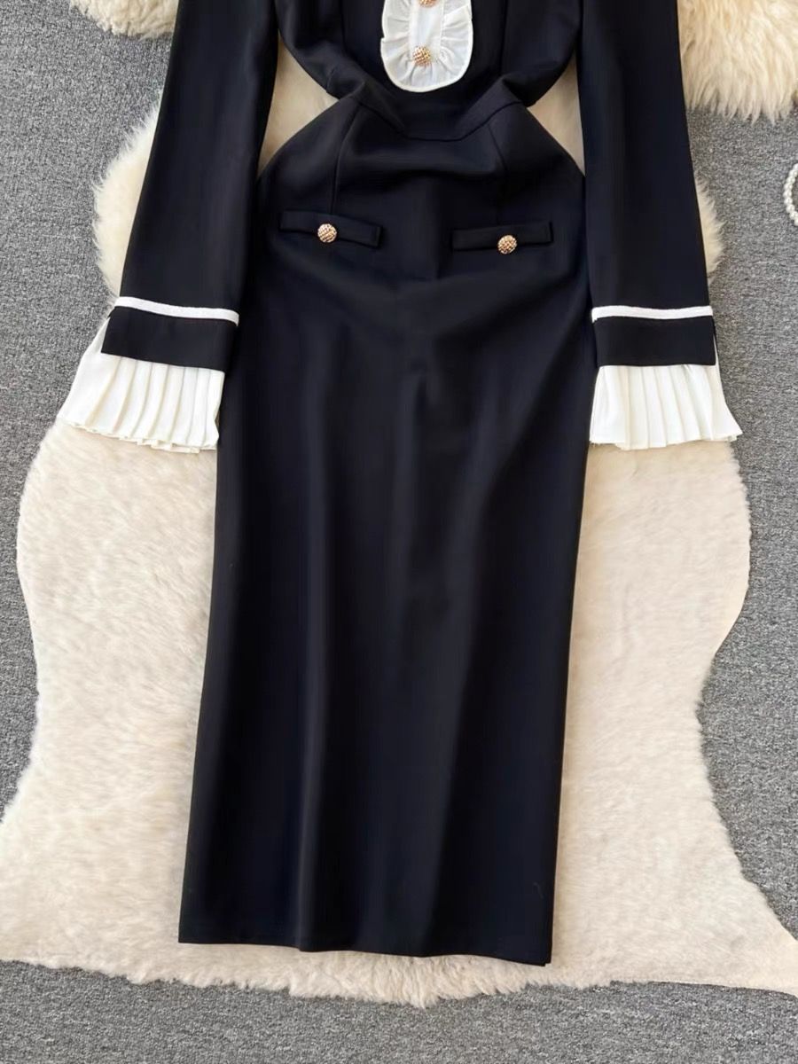 Ideal French woman royal dress FBC60 image