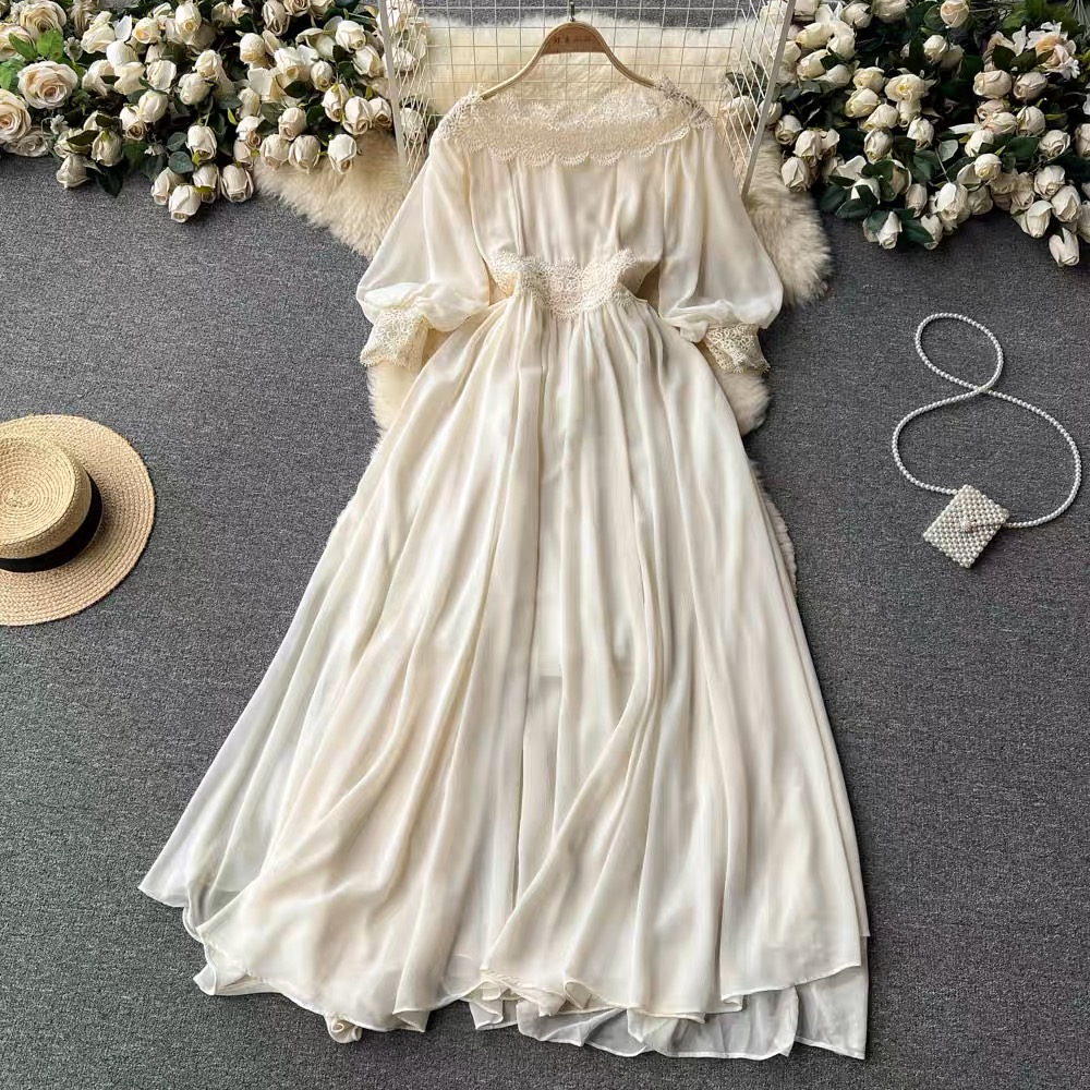 Queen of scots dress CD254 image