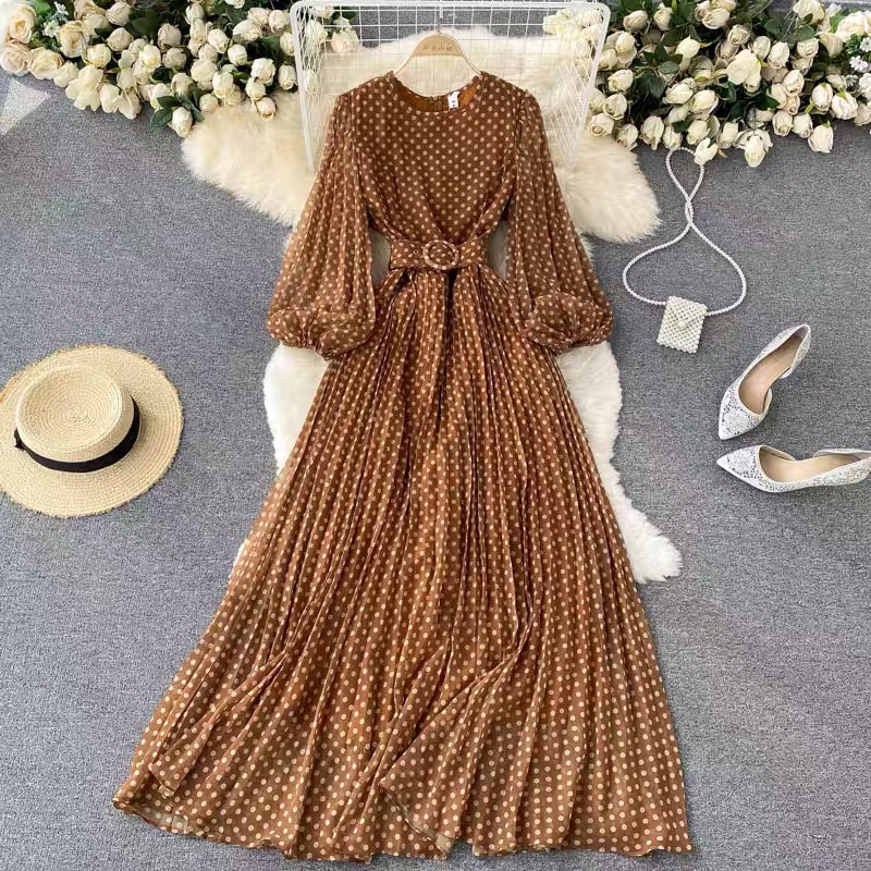 City sleek polka dot dress & belt FD27 image