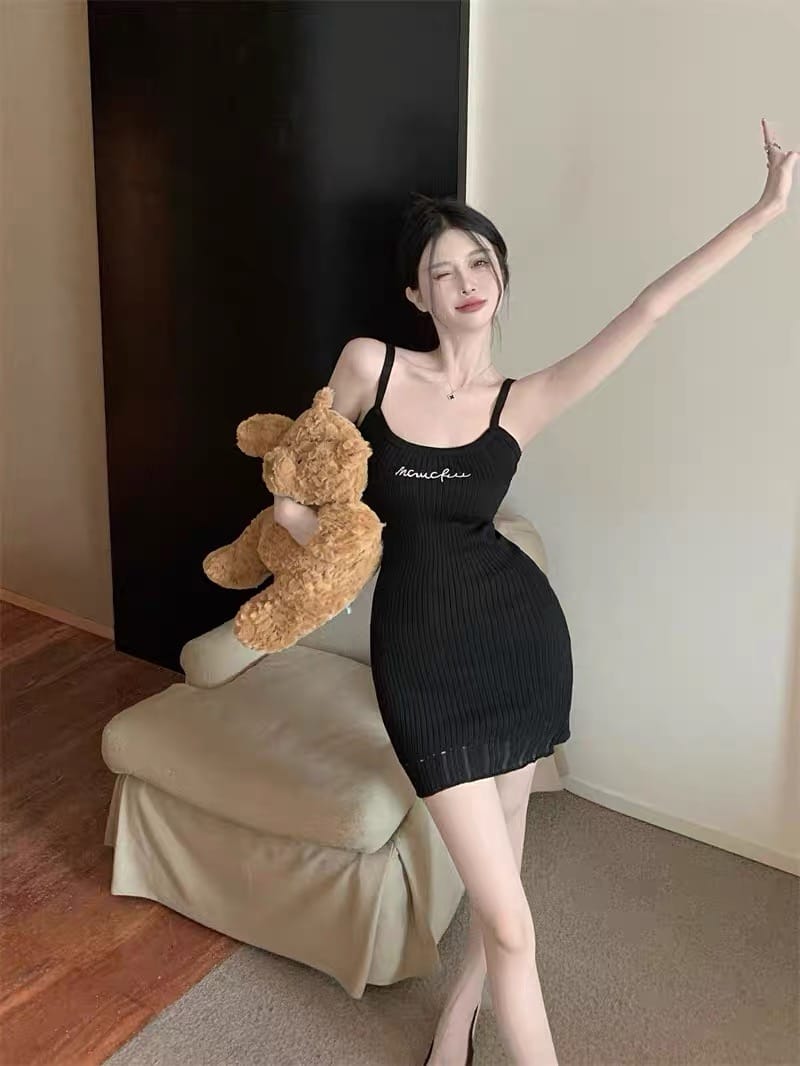 Millionaire baby gown KBC45 image