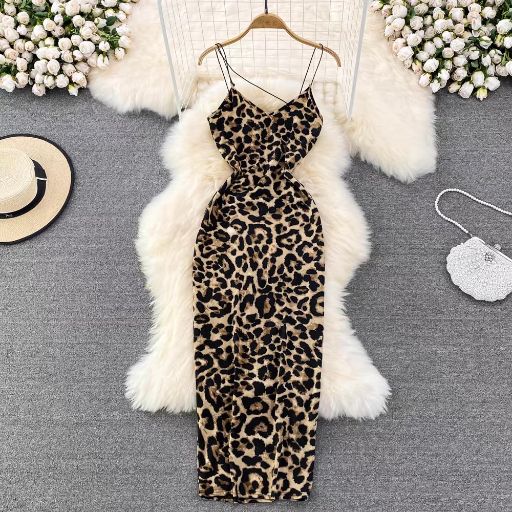 Wild thoughts gown CBC39