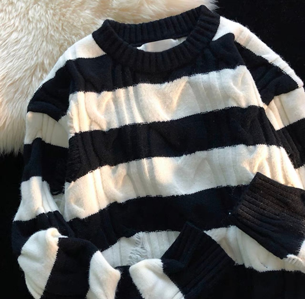 No cuddles tonight sweater SSZZ360 image