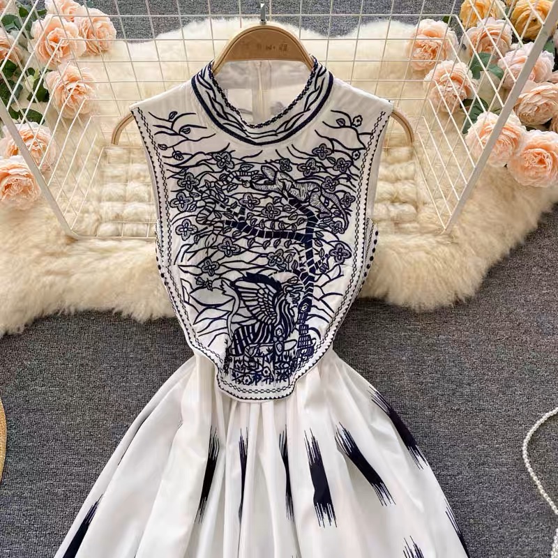 Kyla midi dress CD182 image