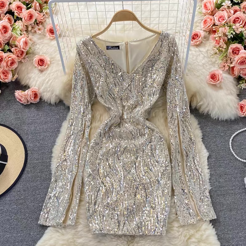 Iconic sparkle gown EBC7 image