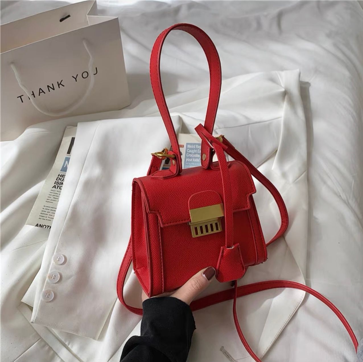 Power queen lock style bag BG147 image