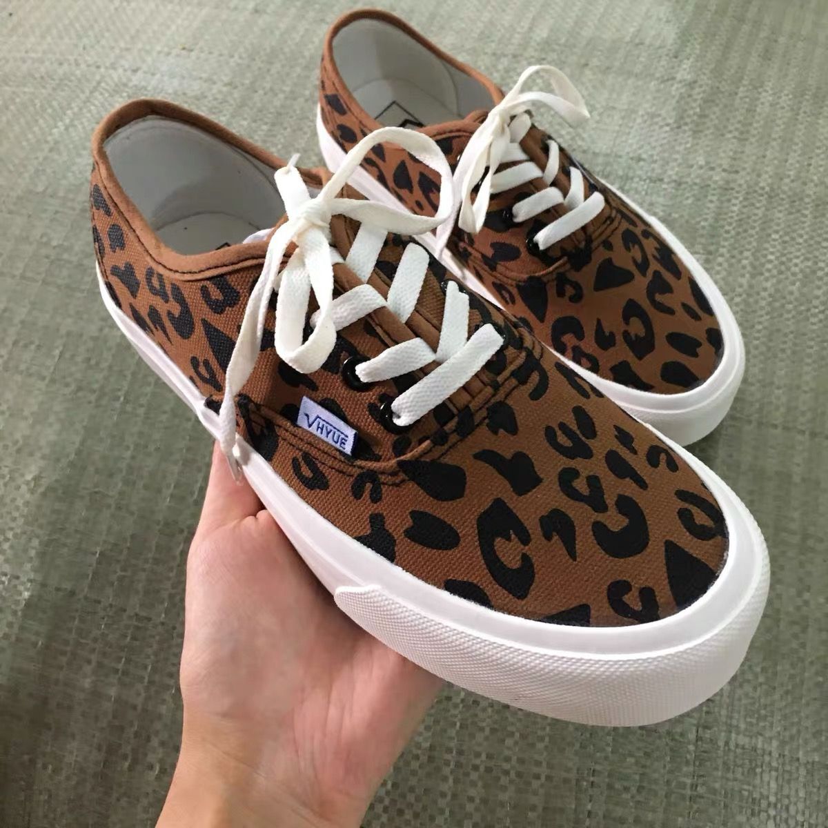 Wild cheetah vibes sneakers SNZZ122 image