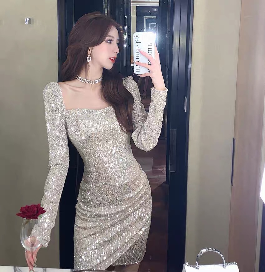 Got them mesmerized shiny gown CBC202