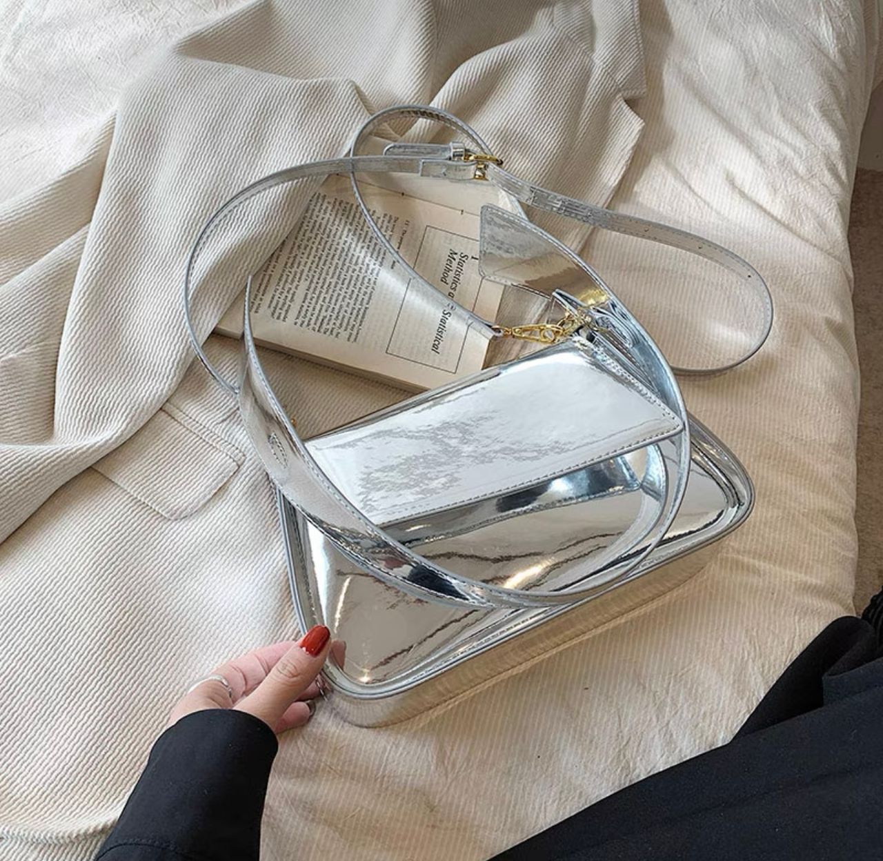 Elaine glossy reflective bag BG211 image