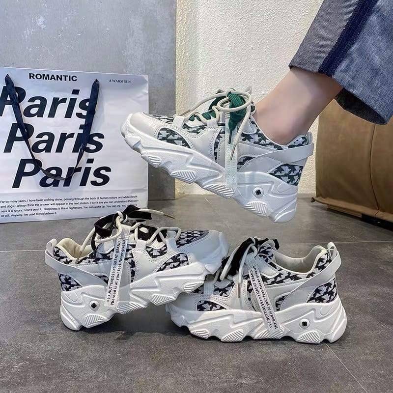 Flaire to join me luxury sneakers SNZZ168 image