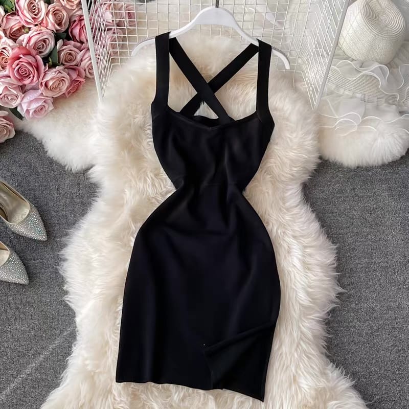 Sahara suspenders gown CBC40 image