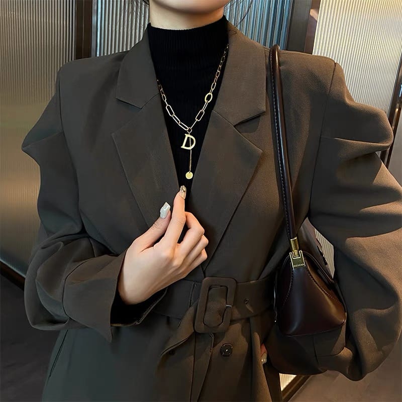 Love without direction neck piece JW134 image