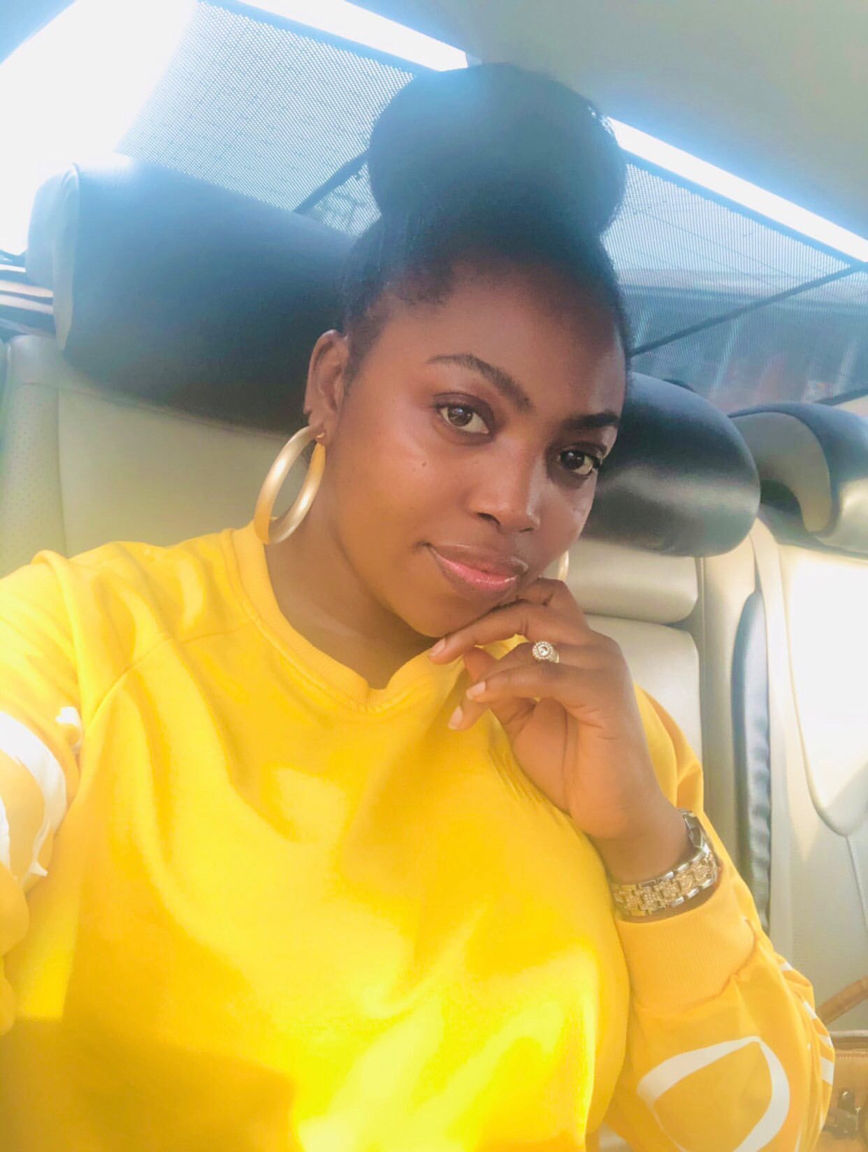 Monique long sleeve sweat shirt image