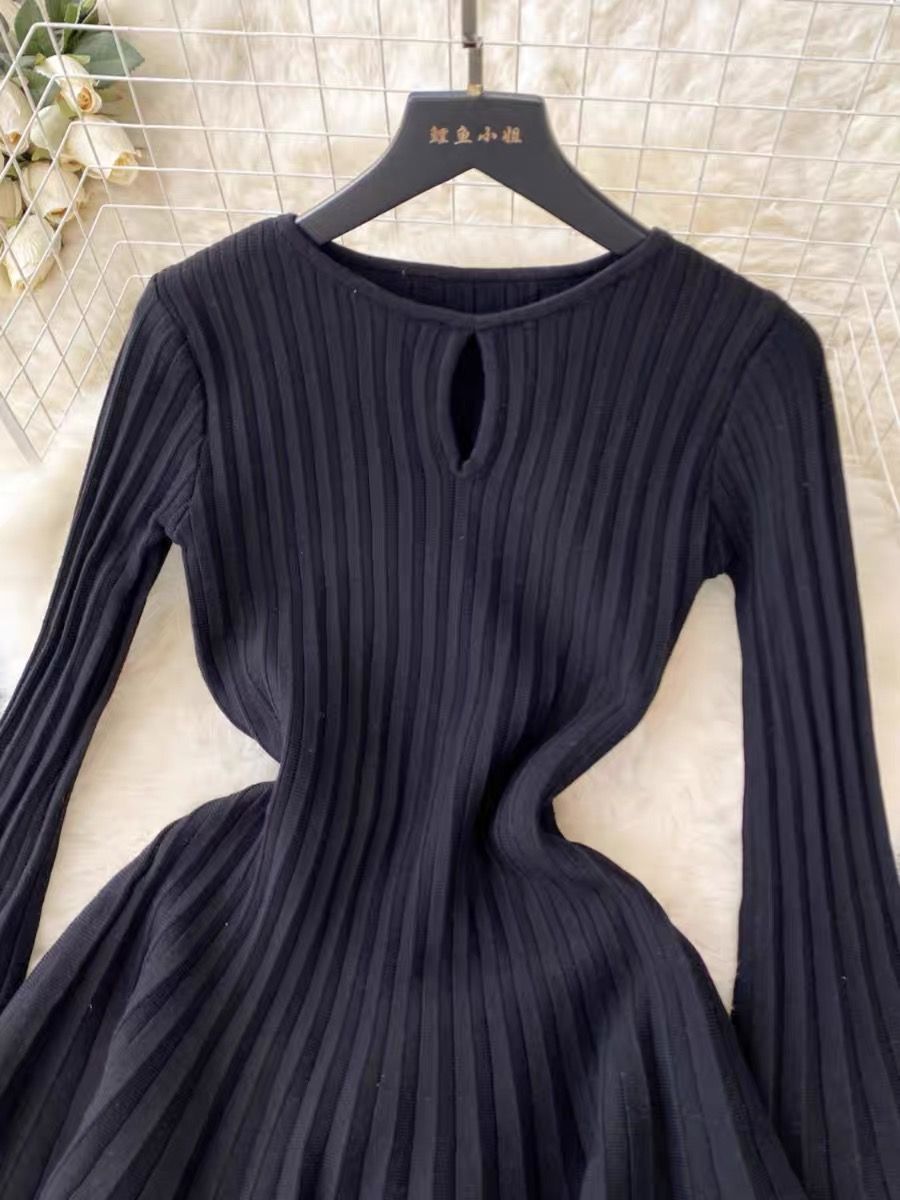 A drop of diamond knitted dress KD217 image