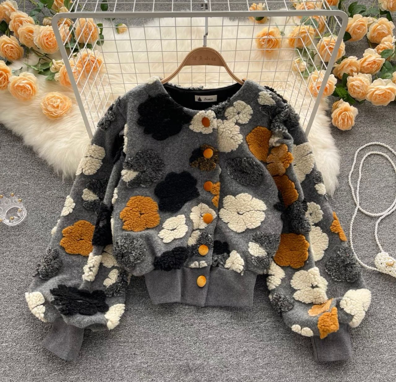 Night in Denver embroidery sweater SZZ811 image