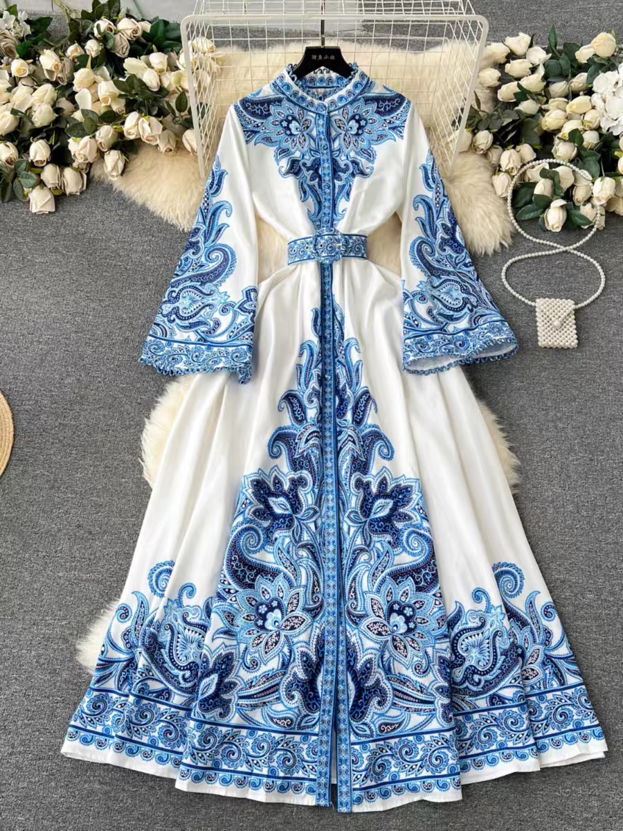 No more love to give print dress ED188 image