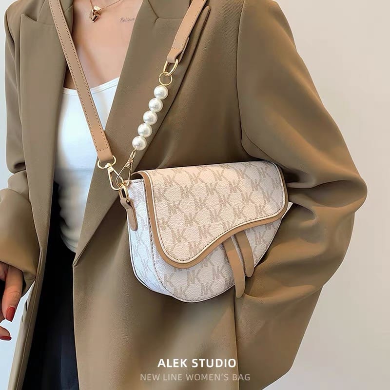 Pure bliss luxury bag BG144 image