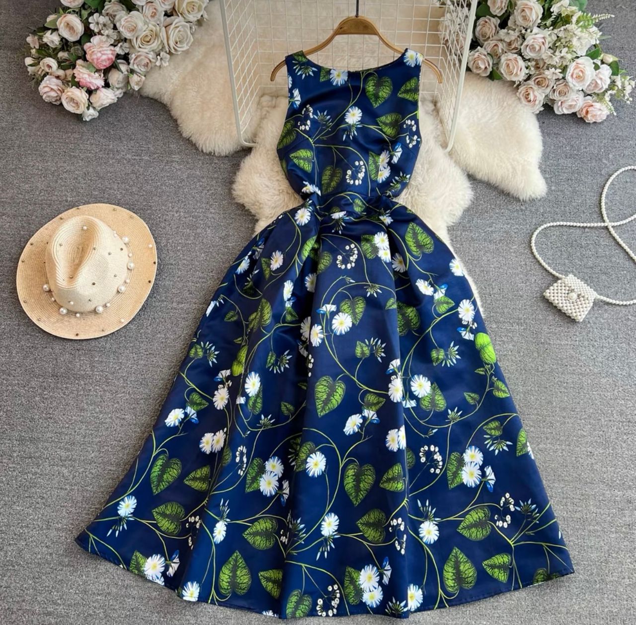 Check your facts floral dress CD715 image