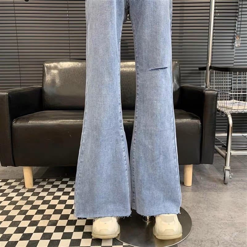 School hottie wide legs jeans image