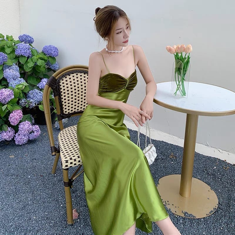 Feels like summer babe gown FD52 image