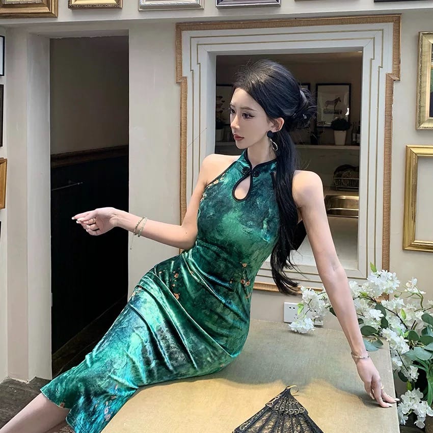 Alexis qipao dress Q228 image