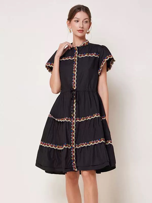 Casual feelings embroidery dress CD2078 image