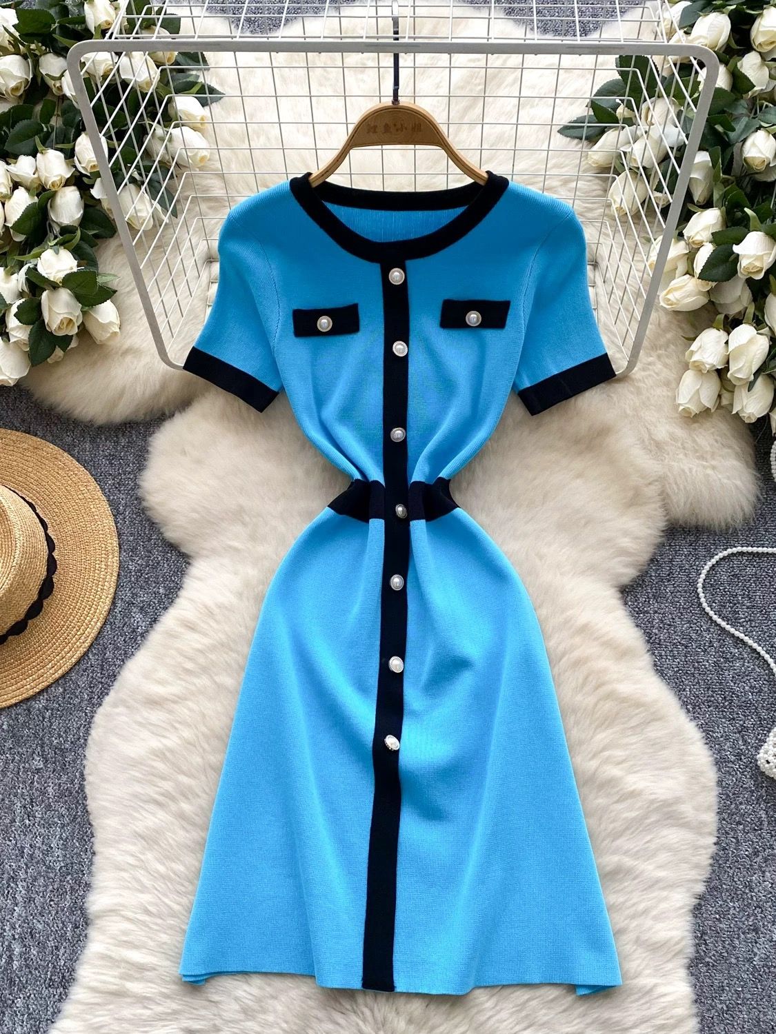 Very iconic dress CD1401 image